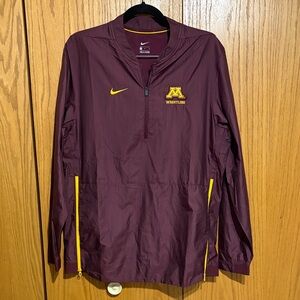 Nike Minnesota gophers‎ wrestling windbreaker